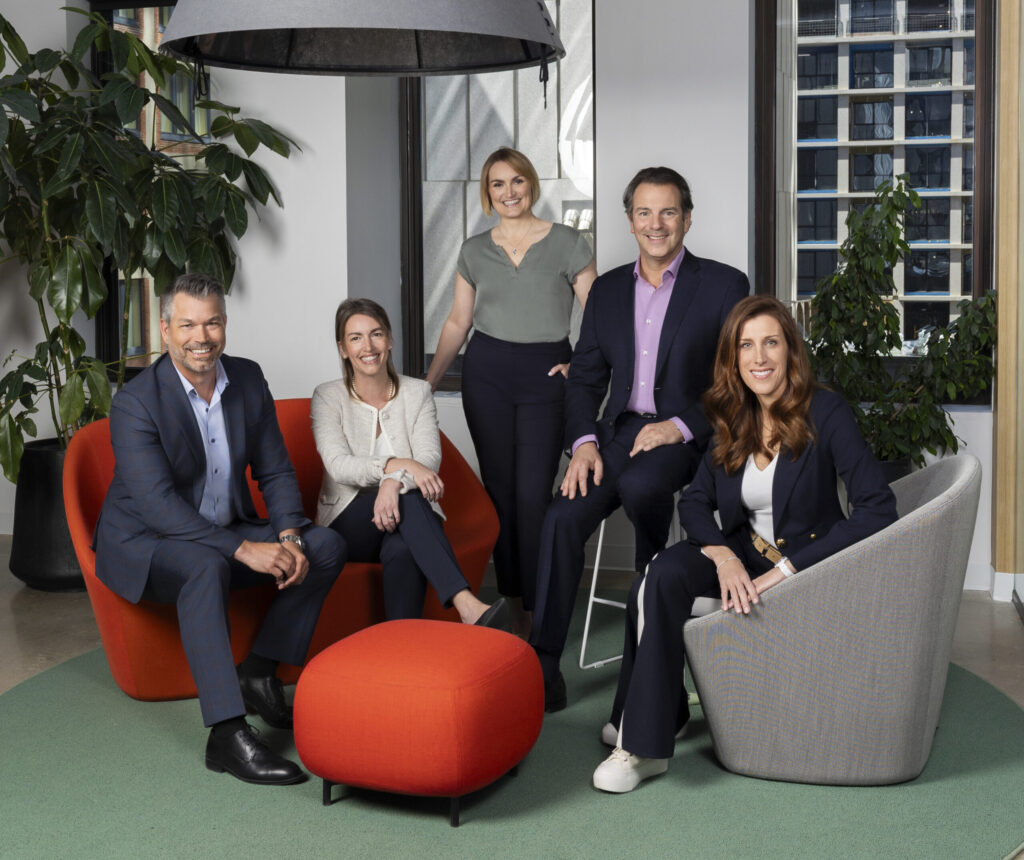 Photo de l'équipe Brio avec Andrew Hanff